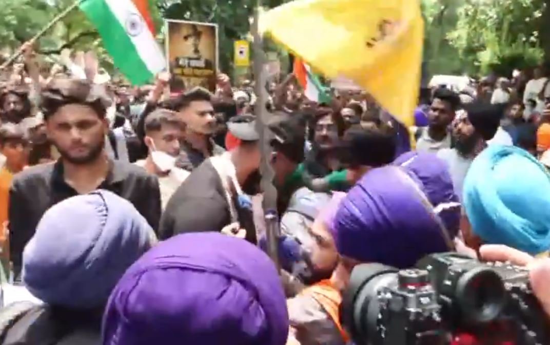 CJP Protest: ਜੰਤਰ-ਮੰਤਰ 'ਤੇ ਪ੍ਰਦਰਸ਼ਨਕਾਰੀਆਂ ਤੇ ਨਿਹੰਗ ਸਿੱਖਾਂ ਵਿਚਕਾਰ ਝੜਪ 1 CJP Nihang