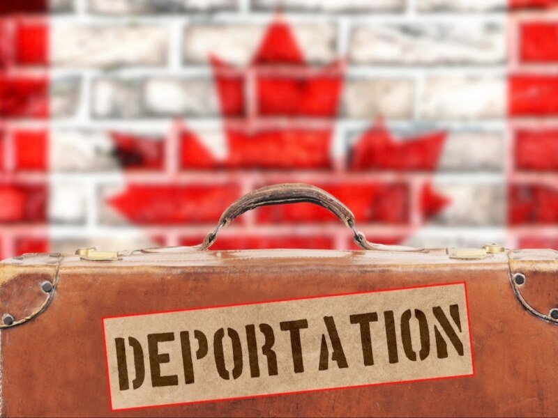 Canada ‘ਚ ਵਿਦਿਆਰਥੀਆਂ ‘ਤੇ ਲਟਕੀ ਡਿਪੋਰਟ ਦੀ ਤਲਵਾਰ, ਵਰਕ ਪਰਮਿਟ ਅਰਜ਼ੀਆਂ ਰੱਦ
