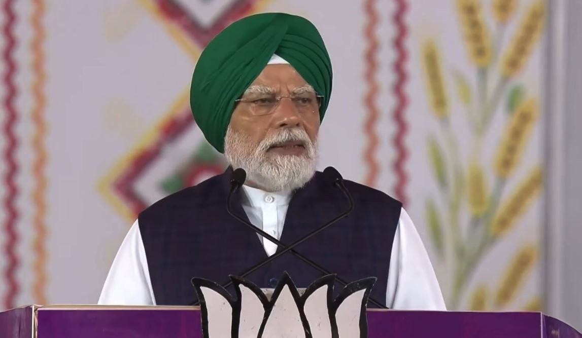 PM Modi Punjab Visit: ਪੰਜਾਬ ਨੂੰ 5,470 ਕਰੋੜ ਰੁਪਏ ਦਾ ਮਿਲਿਆ ਤੋਹਫ਼ਾ, ਪ੍ਰਧਾਨ ਮੰਤਰੀ ਮੋਦੀ ਨੇ ਰੇਲ ਅਤੇ ਸੜਕੀ ਪ੍ਰੋਜੈਕਟਾਂ ਦਾ ਕੀਤਾ ਉਦਘਾਟਨ 1 PM Modi Punjab Visit