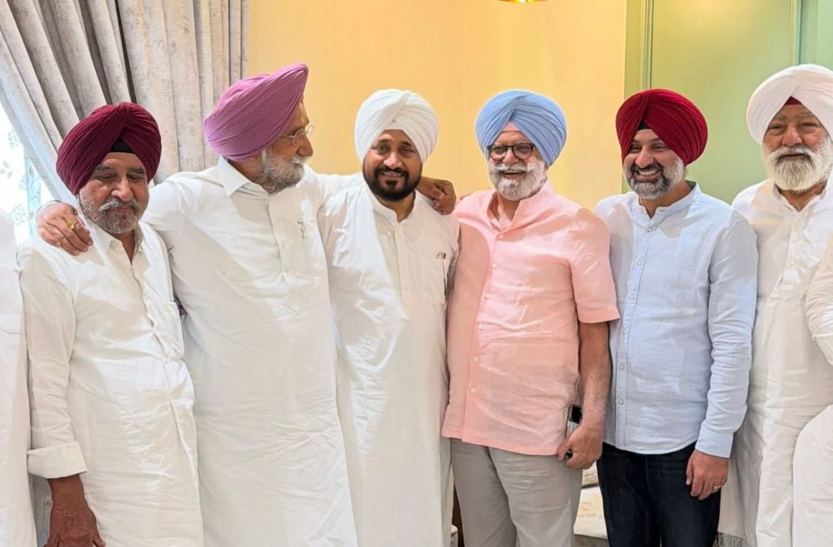 ਪੰਜਾਬ ਕਾਂਗਰਸ 'ਚ ਕਾਟੋਕਲੇਸ਼! ਚੰਨੀ ਦਾ ਸਰੈਂਡਰ ਤੋਂ ਇਨਕਾਰ 1 ਪੰਜਾਬ ਕਾਂਗਰਸ