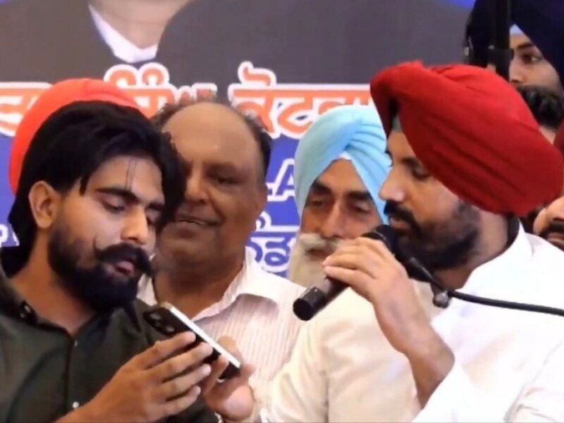 Punjab Congress ‘ਚ ਕਲੇਸ਼! ਵੜਿੰਗ ਨੇ ਚੰਨੀ ਸਮਰਥਕ ‘ਤੋਂ ਫੋਨ ਕਰਵਾ ਕੇ ਕੀਤਾ ਸਿਆਸੀ ਤੰਜ